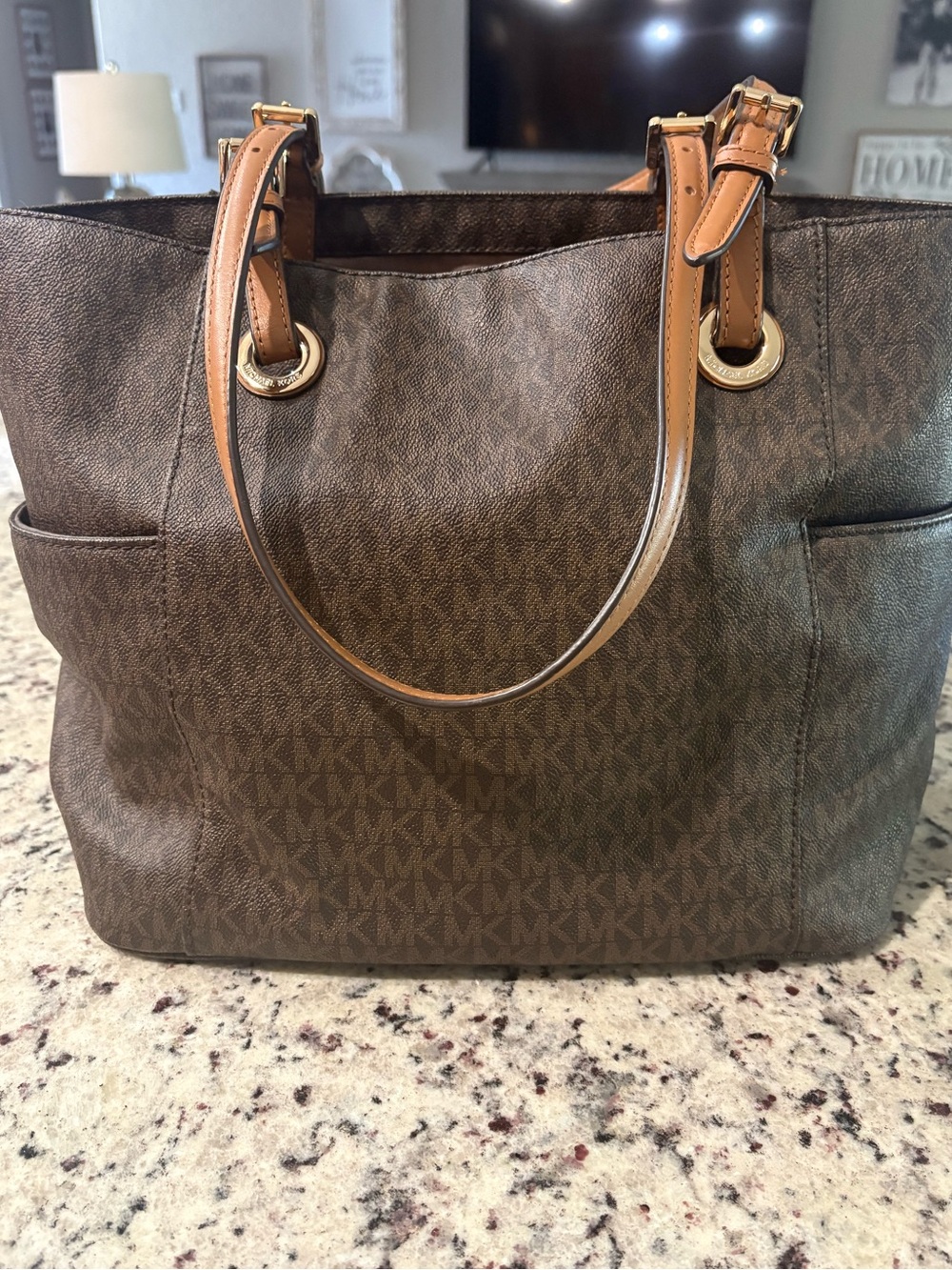 Michael Kors Brown Logo Tote with Tan Leather Handles and Matching Wallet - Picture 2 of 6